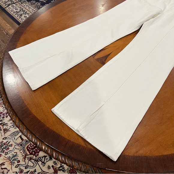 NEW Madewell Baggy Flare Jeans in Tile White: Front Slit Edition Size 28 - Picture 6 of 16